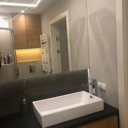 Lägenhet Blizej Morza Sorrento Z Garazem *